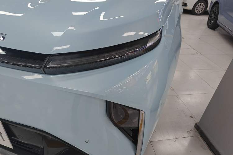 Used SAIC MAXUS Dajia 9 2022 Long-Range High-Mountain 7-Seater Version Left Front Headlight