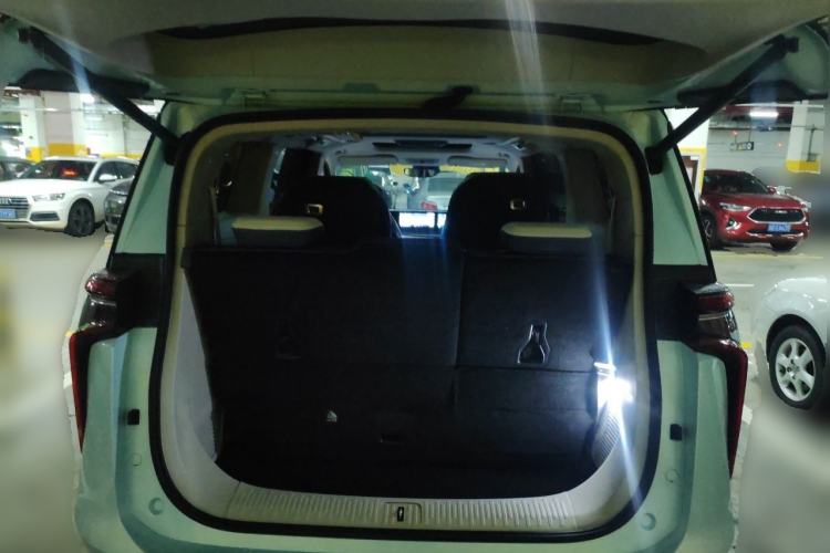 Used SAIC MAXUS Dajia 9 2022 Vast Forest Trunk