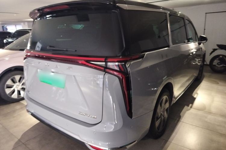 Used SAIC MAXUS Dajia 9 2022 Long-Range High-Mountain Six-Seater Version Rear Right 45 Deg