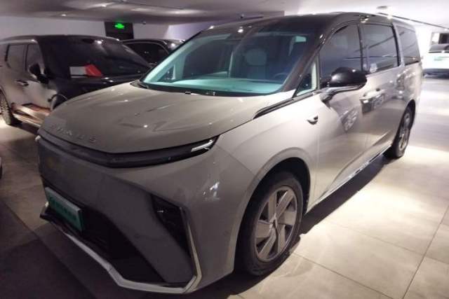 Used SAIC MAXUS Dajia 9 2022 Long-Range High-Mountain Six-Seater Version