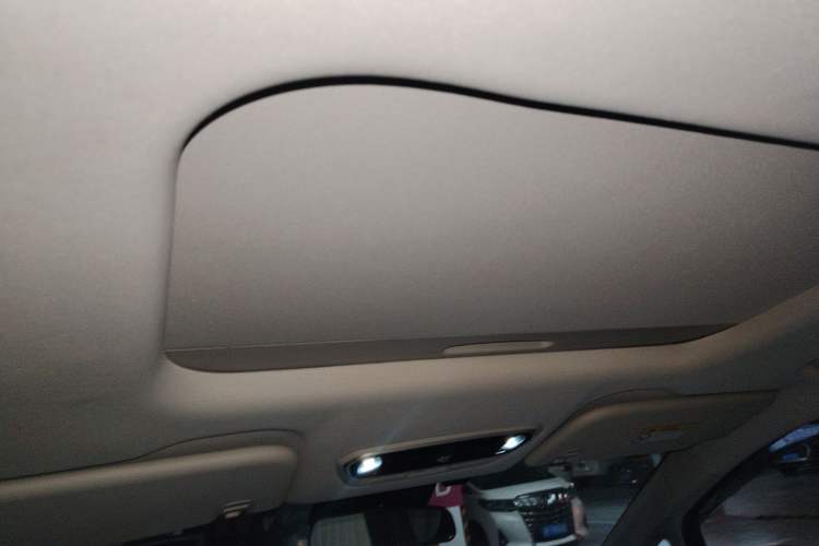 Used SAIC MAXUS Dajia 9 2022 Long-Range Ranch 7-Seater Version Headliner