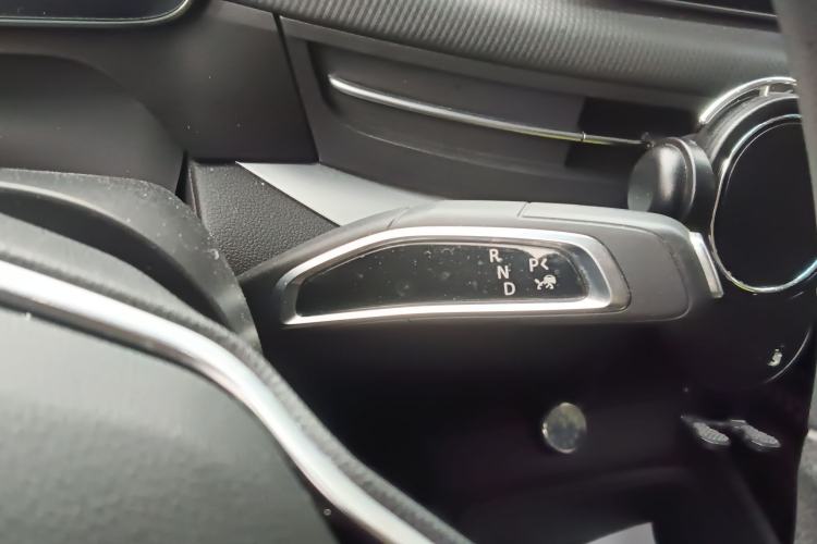 Used SAIC MAXUS Dajia 9 2022 Long-Range Oasis 7-Seater Version Gear Lever