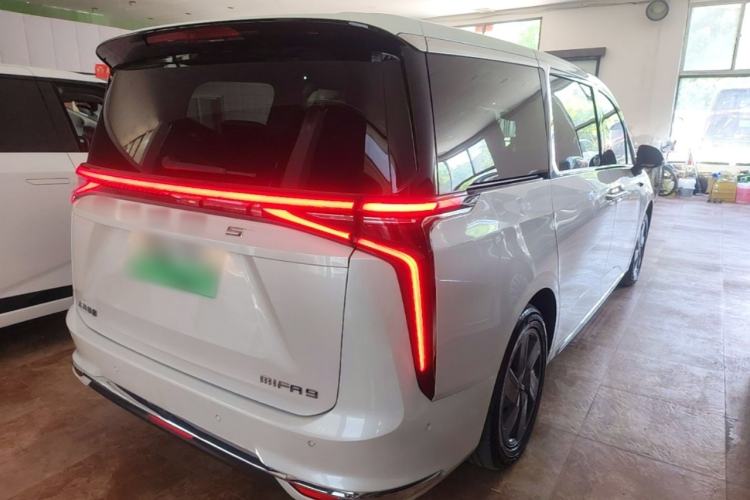 Used SAIC MAXUS Dajia 9 2022 Long-Range High-Mountain 7-Seater Version Rear Right 45 Deg