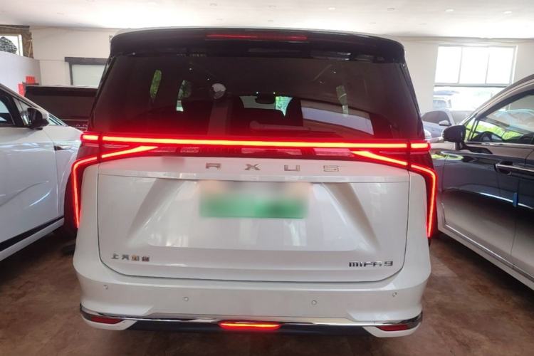 Used SAIC MAXUS Dajia 9 2022 Long-Range High-Mountain 7-Seater Version Rear