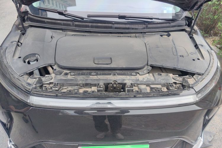 Used SAIC MAXUS Dajia 9 2023 Standard Range Grassland 7-Seater Version Engine Bay