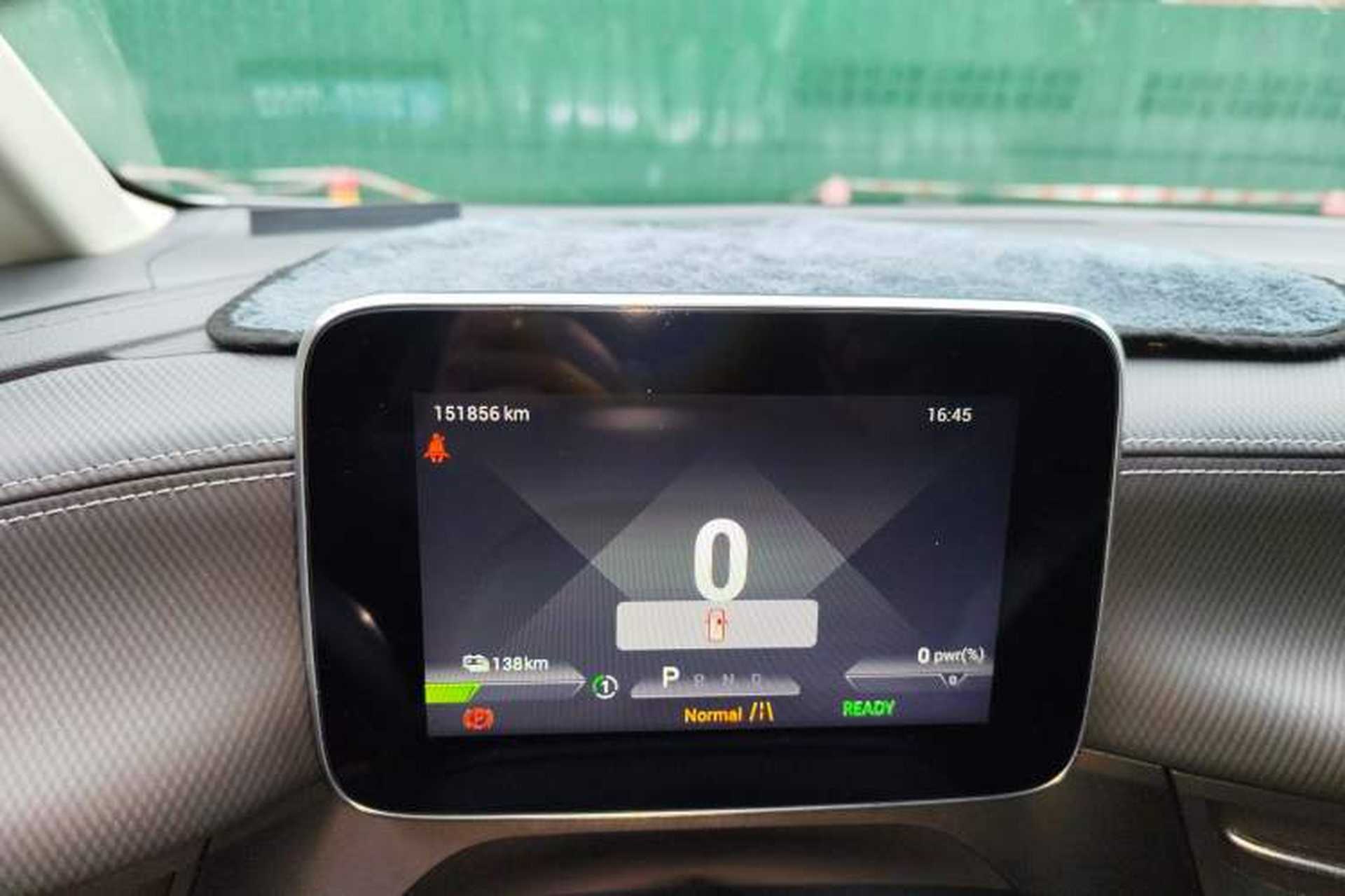 Used SAIC MAXUS Dajia 9 2023 Standard Range Oasis 7-Seater Version Instrument Cluster