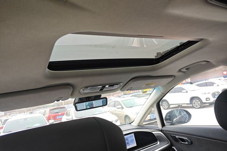 Used SAIC MAXUS Dajia 9 2024 Super Hybrid Ultra-Long Range Mountain Edition 7-Seater Headliner