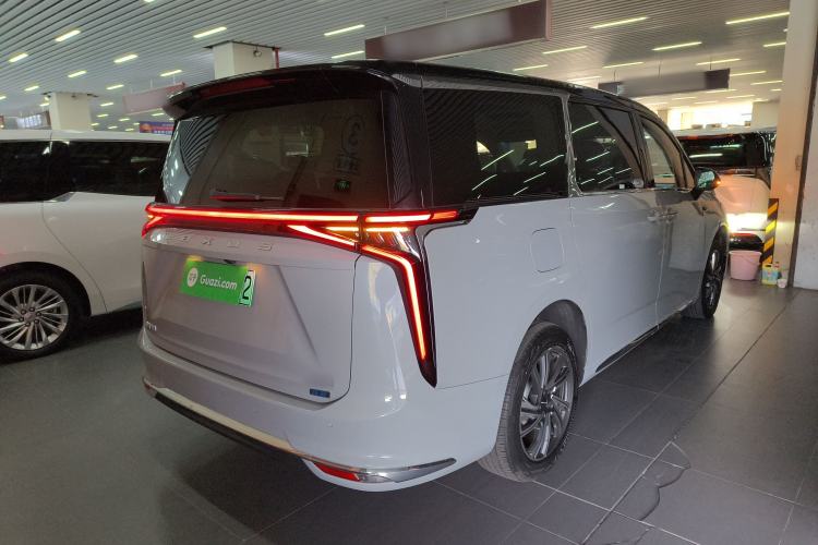 Used SAIC MAXUS Dajia 9 2024 Super Hybrid Long-Range Forest Edition 7-Seater Rear Right 45 Deg