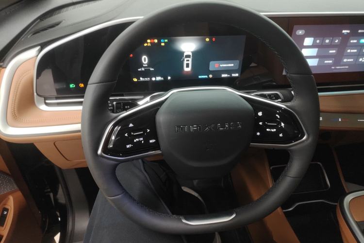 Used SAIC MAXUS Dajia 9 2024 Super Hybrid Ultra-Long Range Forest Edition 7-Seater Steering Wheel