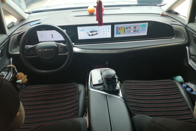 Used SAIC MAXUS Dajia 9 2024 Super Hybrid Long-Range Prairie Edition 7-Seater Center Console