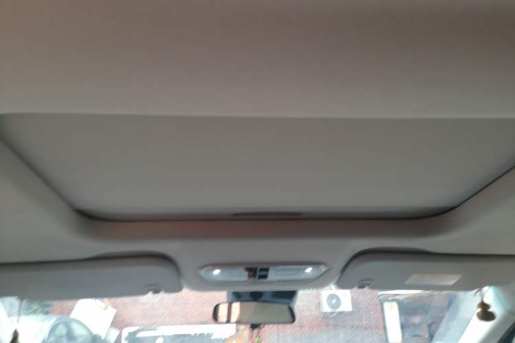 Used SAIC MAXUS Dajia 9 2024 Super Hybrid Long-Range Prairie Edition 7-Seater Headliner