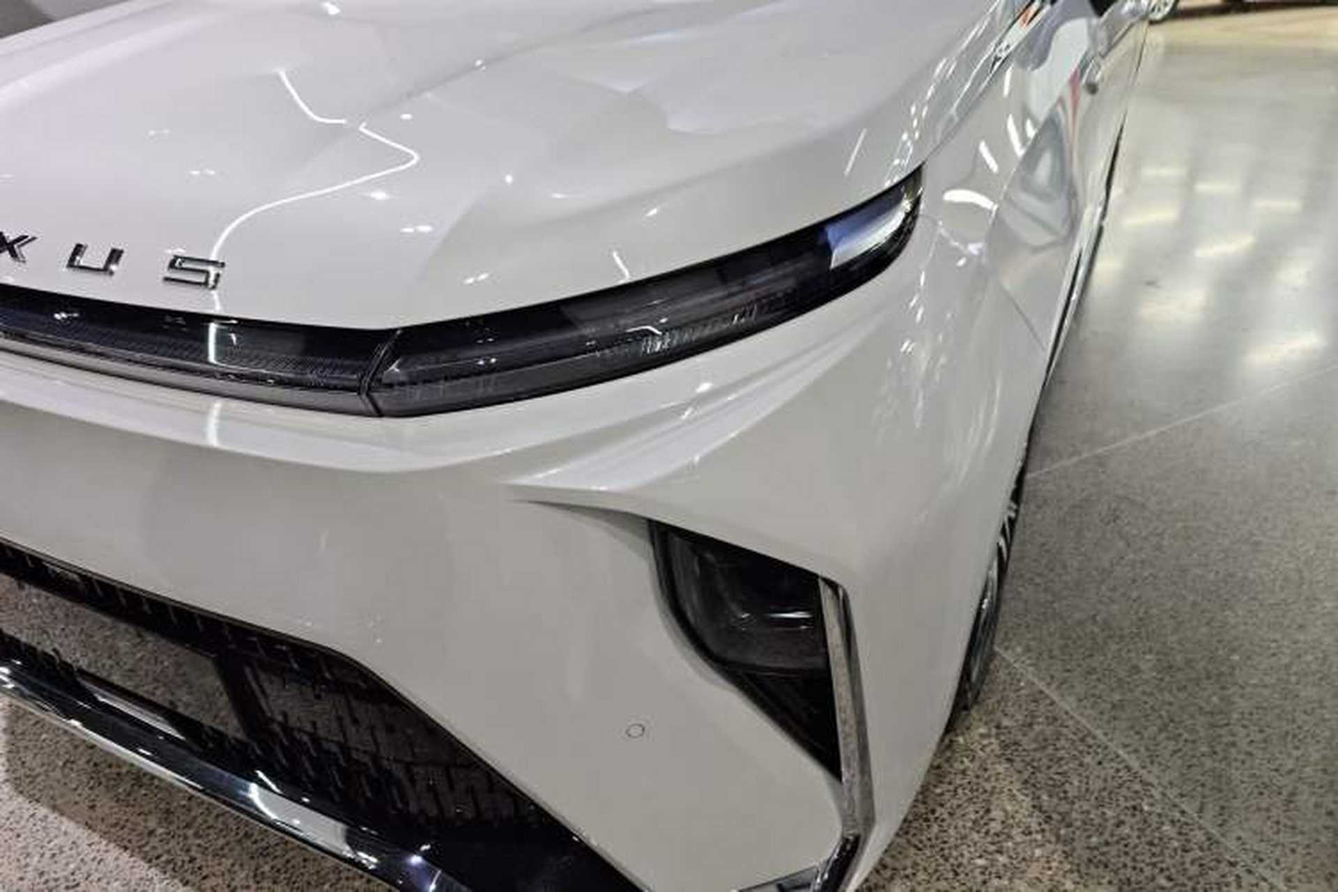 Used SAIC MAXUS Dajia 9 2024 Restyled Super Hybrid Long-Range Forest Edition 7-Seater Left Front Headlight
