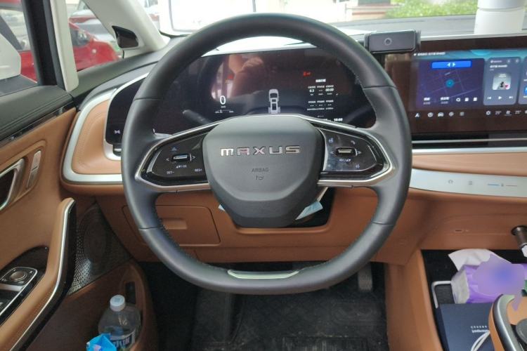 Used SAIC MAXUS Dajia 9 2024 Super Hybrid Ultra-Long Range Forest Edition 7-Seater Steering Wheel