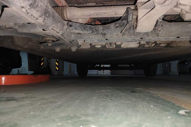 Used SAIC MAXUS Dana V1 2023 V1 Short Wheelbase Low Roof (42 kWh) Chassis Front