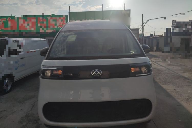 Used SAIC MAXUS Dana V1 2023 V1 Short Wheelbase High Roof (43 kWh) Front