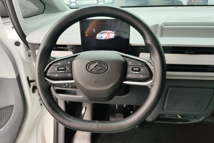 Used SAIC MAXUS Dana V1 2023 V1 Short Wheelbase High Roof (43 kWh) Steering Wheel