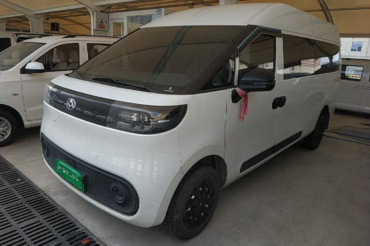 Używany SAIC MAXUS Dana V1 2025 V1+ Long-Wheelbase High-Roof Multi-Function Version (62 kWh) Guazi used car, China used car export, Used car for sale, Used  cars, Cheapest cars for sale