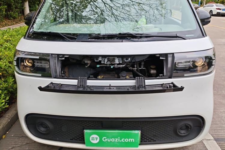 Used SAIC MAXUS Dana V1 2024 V1 Long Wheelbase High Roof (51 kWh) Engine Bay