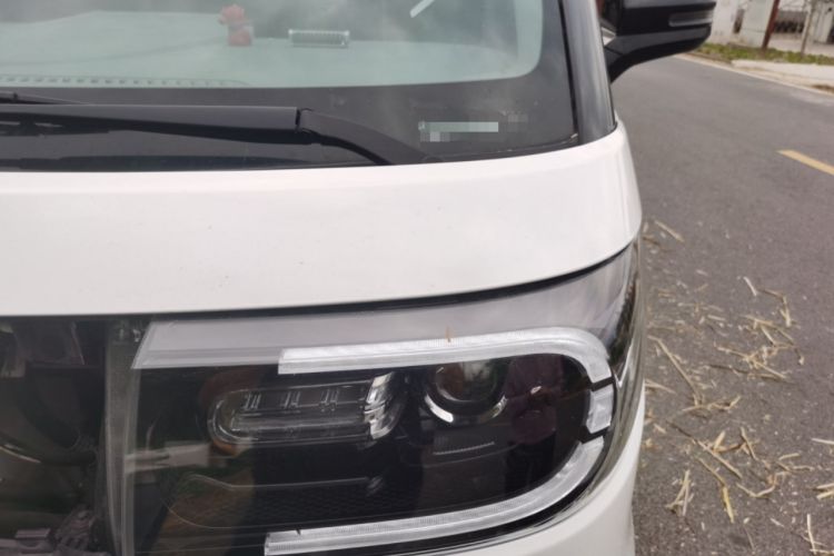 Used SAIC MAXUS Dana V1 2024 V1 Long Wheelbase High Roof (51 kWh) Engine Bay Left