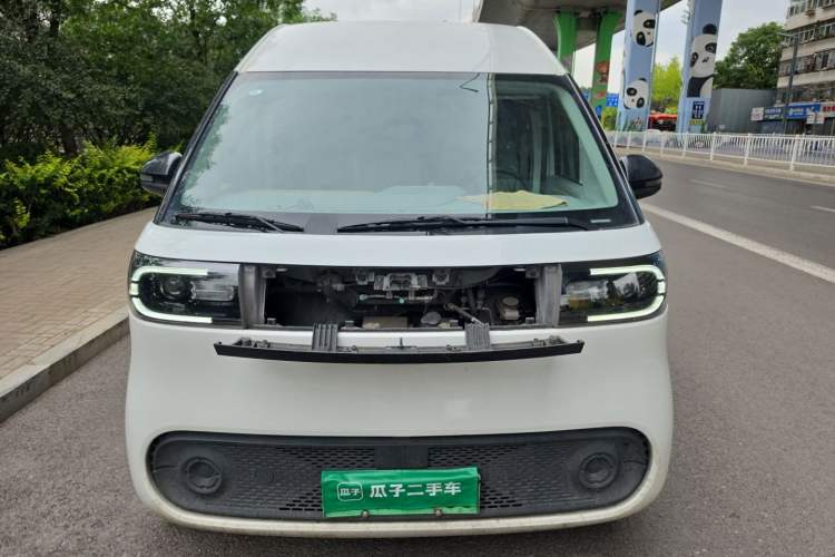 Used SAIC MAXUS Dana V1 2024 V1 Long Wheelbase High Roof (51 kWh) Engine Bay
