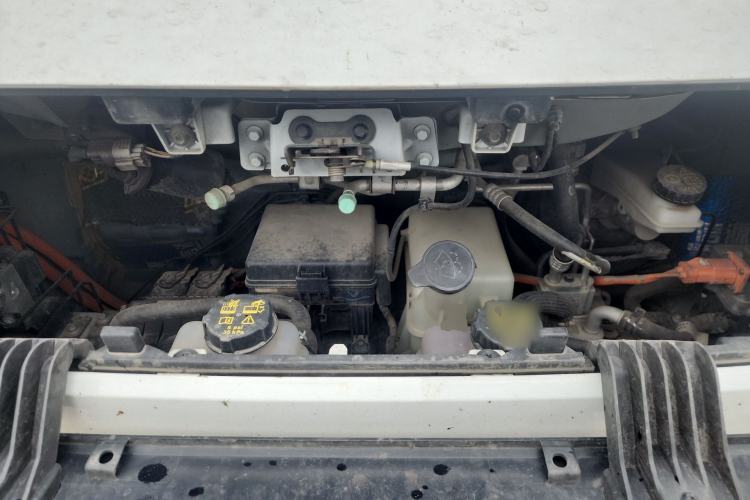Used SAIC MAXUS Dana V1 2024 V1 Long Wheelbase High Roof (51 kWh) Engine Bay