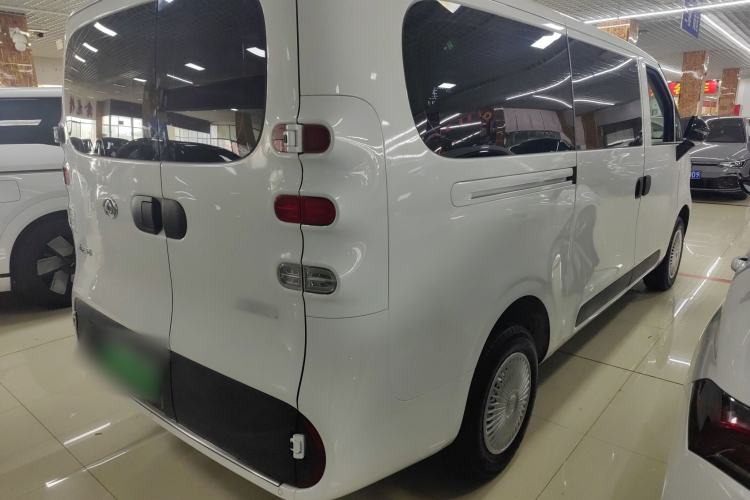 Used SAIC MAXUS Dana V1 2024 V1 Short Wheelbase Low-Roof Multi-Function Version (51 kWh) Exterior 3