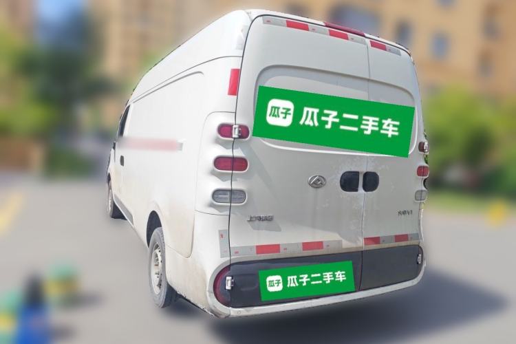 Used SAIC MAXUS Dana V1 2024 V1 Long Wheelbase High Roof (51 kWh) Exterior 3