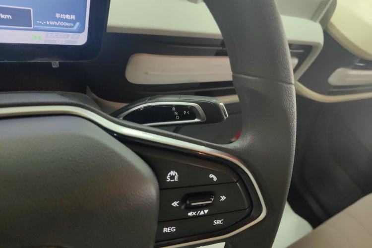 Used SAIC MAXUS Dana V1 2024 V1 Short Wheelbase Low-Roof Multi-Function Version (51 kWh) Gear Lever