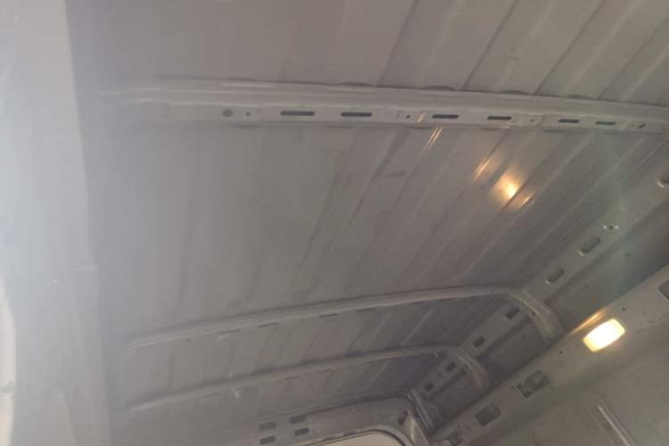 Used SAIC MAXUS Dana V1 2024 V1 Long Wheelbase High Roof (51 kWh) Headliner