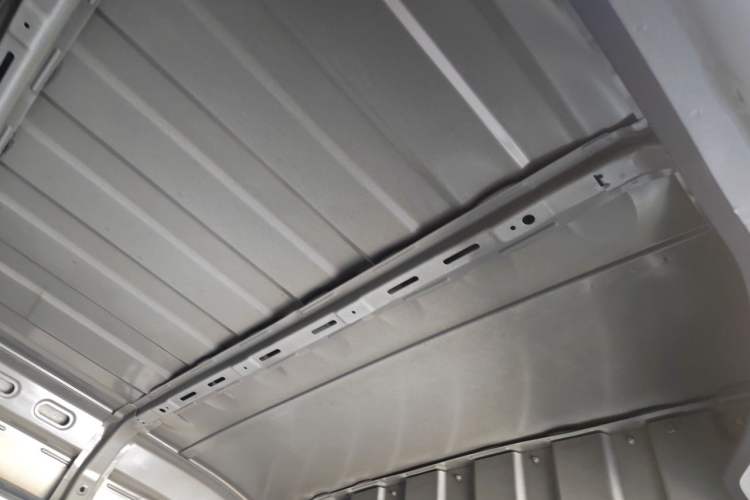 Used SAIC MAXUS Dana V1 2024 V1 Long Wheelbase High Roof (51 kWh) Headliner