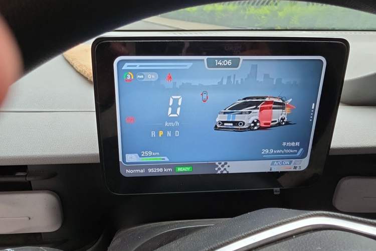 Used SAIC MAXUS Dana V1 2024 V1 Long Wheelbase High Roof (51 kWh) Instrument Cluster
