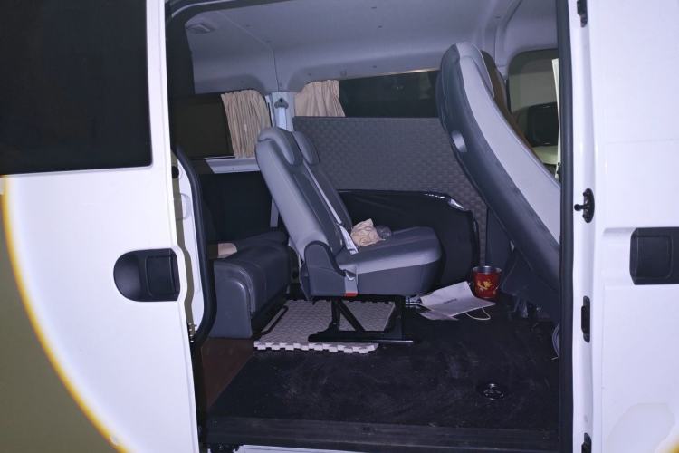 Used SAIC MAXUS Dana V1 2024 V1 Long Wheelbase Low-Roof Multi-Function Version (62 kWh) Left Rear Seat