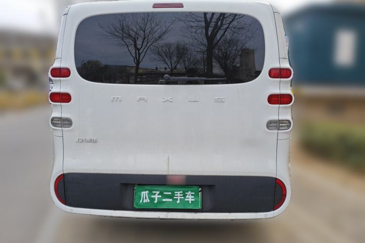 Used SAIC MAXUS Dana V1 2024 M1 Long-Wheelbase Low-Roof Passenger Version (64 kWh) Rear