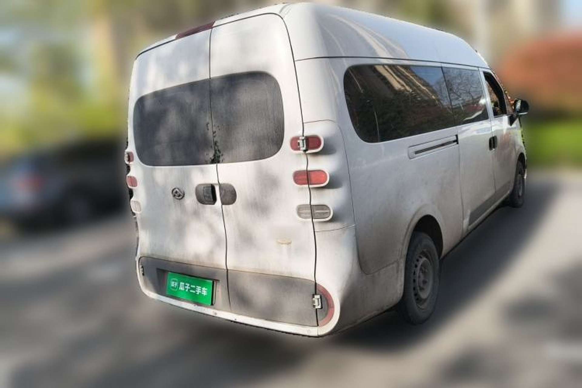 Used SAIC MAXUS Dana V1 2024 V1 Long Wheelbase High-Roof Multi-Function Version (62 kWh) Rear Right 45 Deg