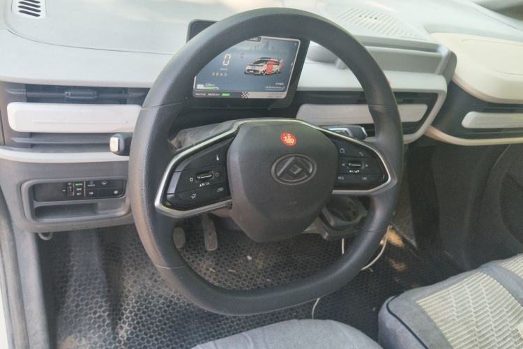 Used SAIC MAXUS Dana V1 2024 V1 Long Wheelbase High Roof (51 kWh) Steering Wheel