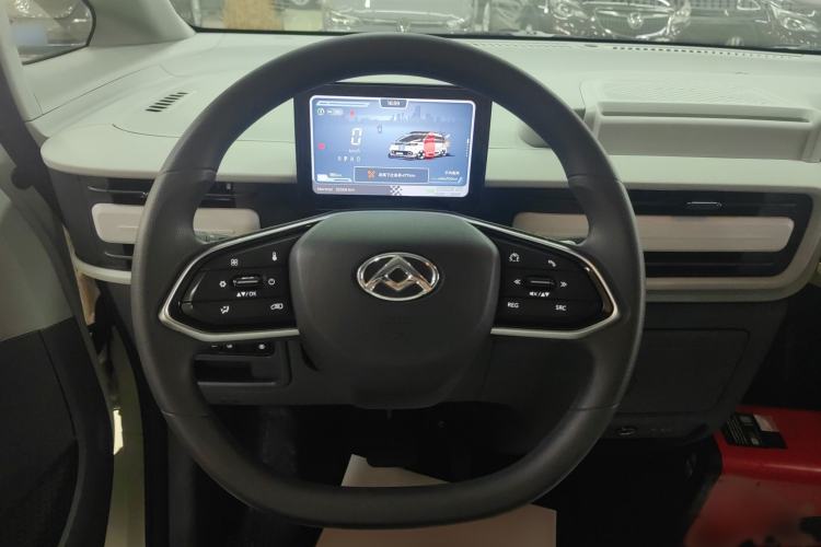 Used SAIC MAXUS Dana V1 2024 V1 Short Wheelbase Low-Roof Multi-Function Version (51 kWh) Steering Wheel