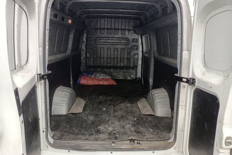 Used SAIC MAXUS Dana V1 2024 V1 Long Wheelbase High Roof (51 kWh) Trunk
