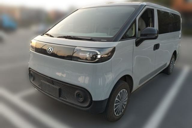 Used SAIC MAXUS Dana V1 2025 Low-Roof Multi-Function Version 42 kWh