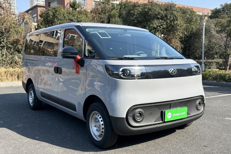 Used SAIC MAXUS Dana V1 2025 V1+ Short Wheelbase Low-Roof Multi-Function Version (42 kWh) Exterior 2