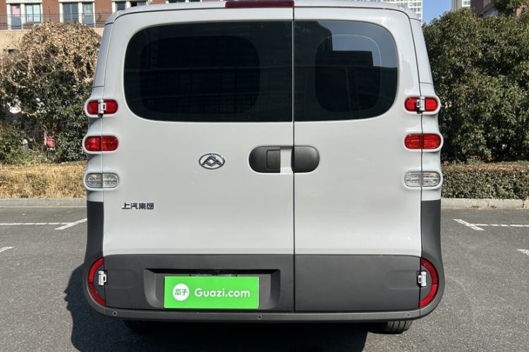 Used SAIC MAXUS Dana V1 2025 V1+ Short Wheelbase Low-Roof Multi-Function Version (42 kWh) Exterior 4