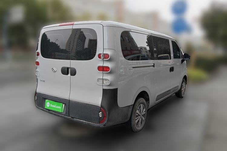 Used SAIC MAXUS Dana V1 2025 Low-Roof Multi-Function Version 42 kWh Exterior 5