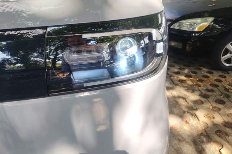 Used SAIC MAXUS Dana V1 2025 Low-Roof Multi-Function Version 42 kWh Left Front Headlight