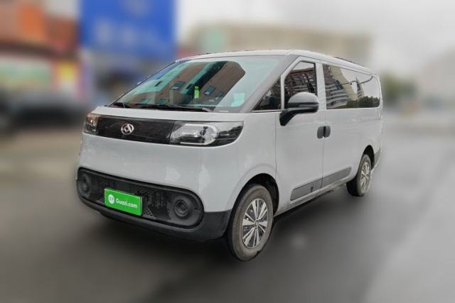 Used SAIC MAXUS Dana V1 2025 Low-Roof Multi-Function Version 42 kWh