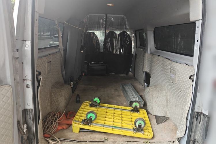 Used SAIC MAXUS Dana V1 2025 V1+ Long Wheelbase High-Roof Multi-Function Version (62 kWh) Trunk