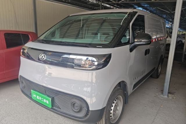 Used SAIC MAXUS Dana V1 2025 Low-Roof Cargo Version 42 kWh