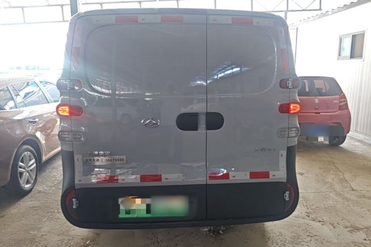Used SAIC MAXUS Dana V1 2025 Low-Roof Cargo Version 42 kWh Rear