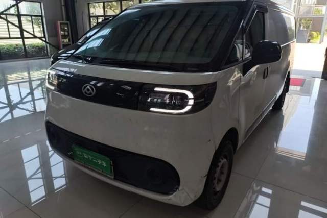 Used SAIC MAXUS Dana V1 2025 V1 Long Wheelbase Low-Roof Cargo Version (51 kWh)
