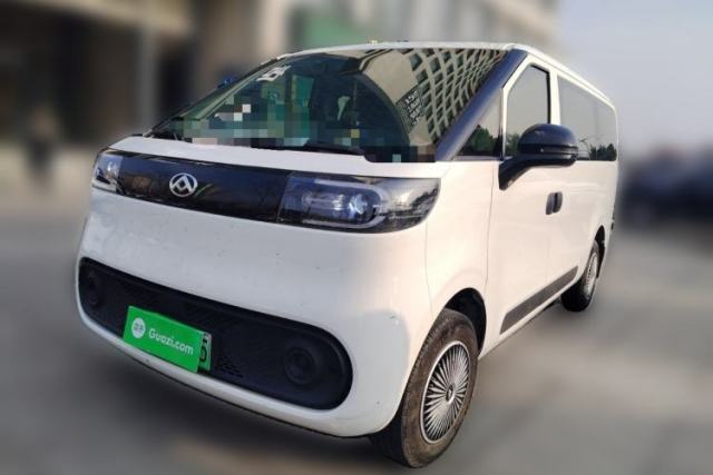 Used SAIC MAXUS Dana V1 2024 V1 Short Wheelbase Low-Roof Multi-Function Version (51 kWh)