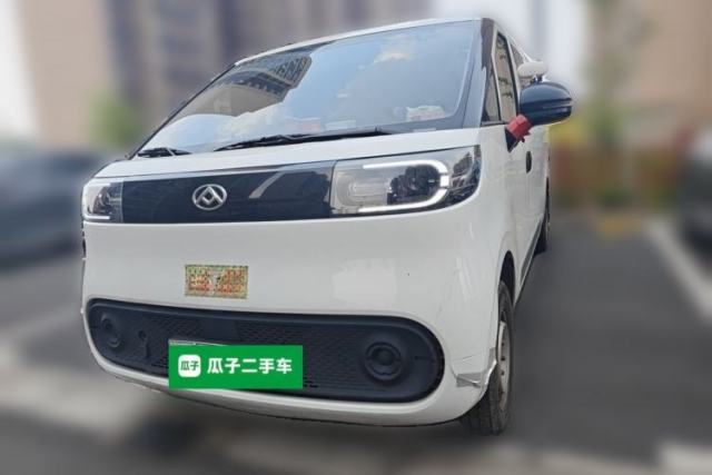 Used SAIC MAXUS Dana V1 2025 V1+ Long Wheelbase Low-Roof Multi-Function Version (62 kWh)