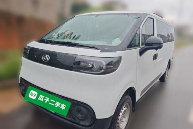 Used SAIC MAXUS Dana V1 2025 V1+ Long Wheelbase Low-Roof Cargo Version (50 kWh)